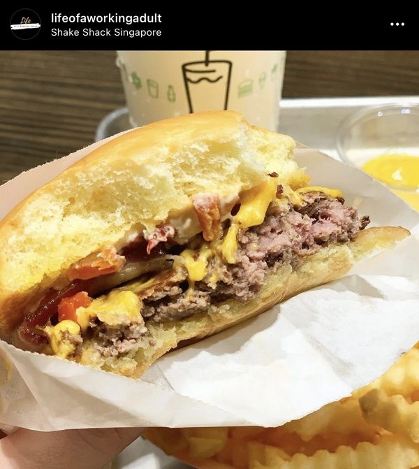 Shake Shack - SmokeShack Burger