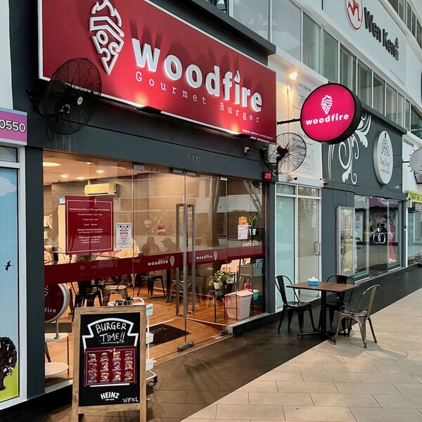 WoodFire Gourmet Burgers (TTDI Branch)