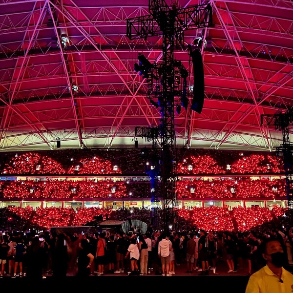 Coldplay Singapore Concert - 2 Hearts